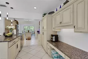 3036 Round Table Ln, Naples, FL 34112 - Photo 7