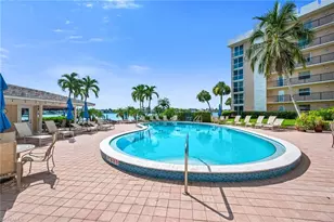 3500 Gulf Shore Blvd N, Naples, FL 34103 - Photo 13