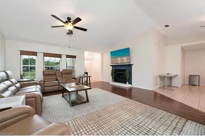8312 Tahiti Rd, Fort Myers, FL 33967 - Photo 9
