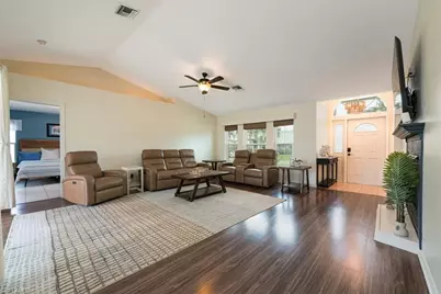 8312 Tahiti Rd, Fort Myers, FL 33967 - Photo 7