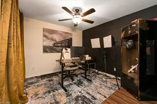 8312 Tahiti Rd, Fort Myers, FL 33967 - Photo 21