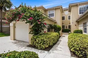 77 Silver Oaks Cir, Naples, FL 34119 - Photo 1