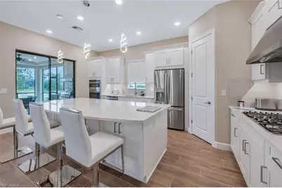 8448 Rosa Ct, Naples, FL 34114 - Photo 11