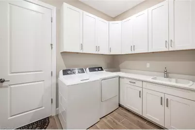 8448 Rosa Ct, Naples, FL 34114 - Photo 23