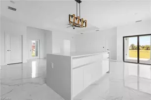 1806 NE 21st Pl, Cape Coral, FL 33909 - Photo 21