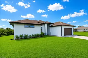 1806 NE 21st Pl, Cape Coral, FL 33909 - Photo 1