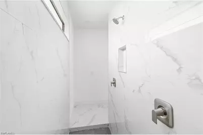 1806 NE 21st Pl, Cape Coral, FL 33909 - Photo 31