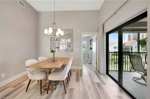 583 Beachwalk Cir, Naples, FL 34108 - Photo 5
