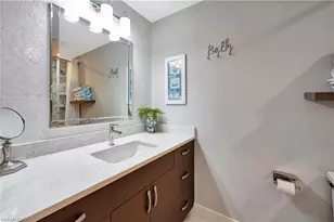 583 Beachwalk Cir, Naples, FL 34108 - Photo 17
