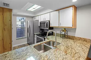 4641 SW Santa Barbara Pl, Cape Coral, FL 33914 - Photo 17