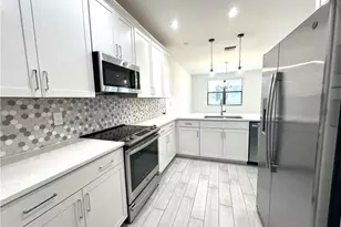 7509 Carnegie Way, Naples, FL 34119 - Photo 3
