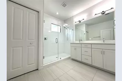 7509 Carnegie Way, Naples, FL 34119 - Photo 17