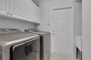2137 Isla De Palma Cir, Naples, FL 34119 - Photo 21