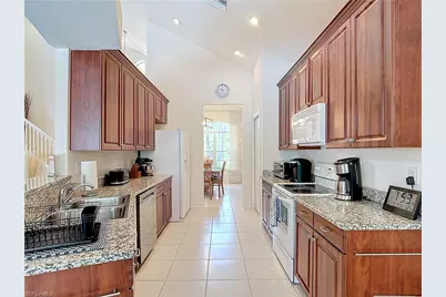 9953 Alabama St, Bonita Springs, FL 34135 - Photo 5