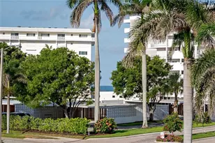 3450 Gulf Shore Blvd N, Naples, FL 34103 - Photo 17