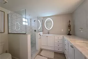 5550 Heron Point Dr, Naples, FL 34108 - Photo 17