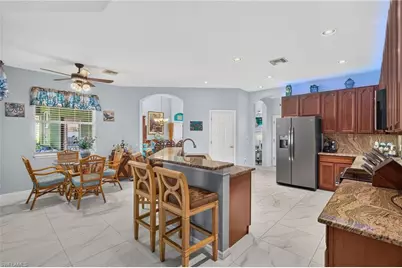 10650 Sir Michaels Place Dr, Bonita Springs, FL 34135 - Photo 7