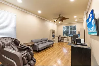 120 Burnt Pine Dr, Naples, FL 34119 - Photo 11