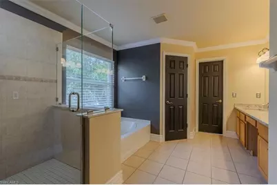 120 Burnt Pine Dr, Naples, FL 34119 - Photo 15