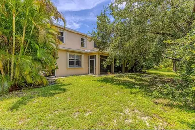 120 Burnt Pine Dr, Naples, FL 34119 - Photo 21