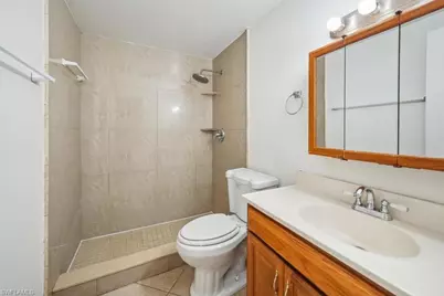 2878 Donnelly Dr #106, Lake Worth, FL 33462 - Photo 15