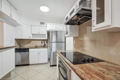 2878 Donnelly Dr #106, Lake Worth, FL 33462 - Photo 9
