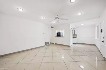2878 Donnelly Dr #106, Lake Worth, FL 33462 - Photo 5