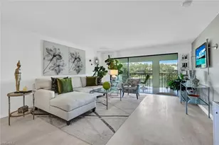 800 Misty Pines Cir, Naples, FL 34105 - Photo 5