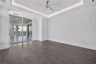 1165 8th St S, Naples, FL 34102 - Photo 17