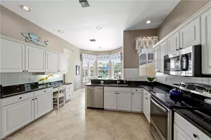28741 Megan Dr, Bonita Springs, FL 34135 - Photo 5