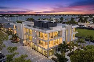 1165 8th St S, Naples, FL 34102 - Photo 1