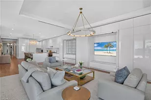 1165 8th St S, Naples, FL 34102 - Photo 9