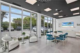 1165 8th St S, Naples, FL 34102 - Photo 43