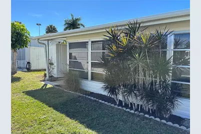 9 Jade Dr, Naples, FL 34114 - Photo 3