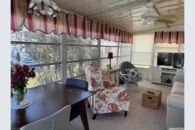 9 Jade Dr, Naples, FL 34114 - Photo 9