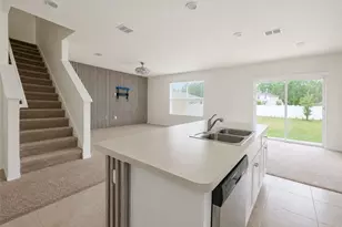 2736 Dumont Ln, Tavares, FL 32778 - Photo 5