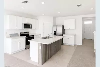 2736 Dumont Ln, Tavares, FL 32778 - Photo 3