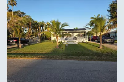 313 Copeland Ave N, Everglades City, FL 34139 - Photo 3