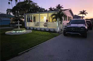 313 Copeland Ave N, Everglades City, FL 34139 - Photo 35