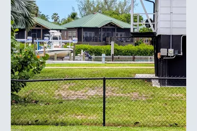 313 Copeland Ave N, Everglades City, FL 34139 - Photo 21