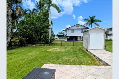 313 Copeland Ave N, Everglades City, FL 34139 - Photo 23