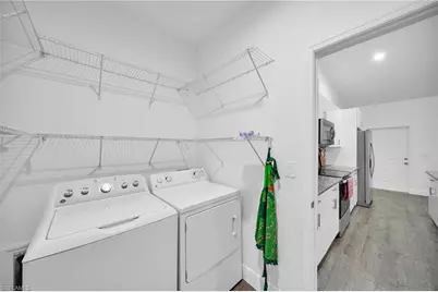 1109 N Hilton Cir, Labelle, FL 33935 - Photo 15