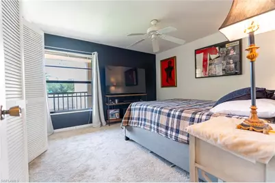 1000 Palm View Dr #203, Naples, FL 34110 - Photo 11