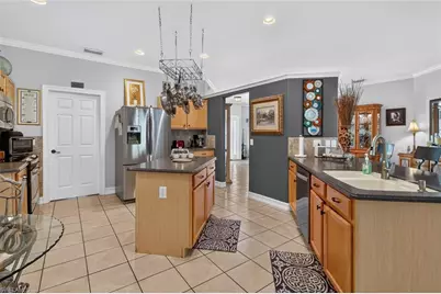 2761 2nd St NE, Naples, FL 34120 - Photo 15