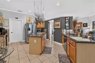 2761 2nd St NE, Naples, FL 34120 - Photo 15
