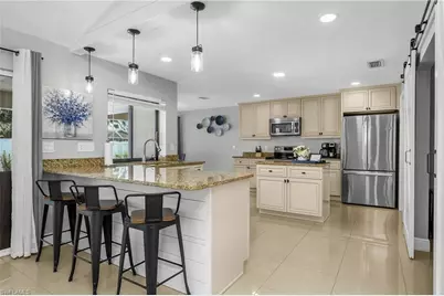 828 SW 51st Ter, Cape Coral, FL 33914 - Photo 15