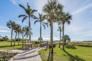 260 Seaview Ct, Marco Island, FL 34145 - Photo 21