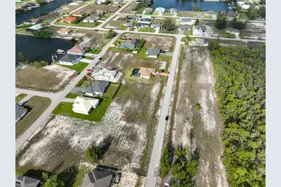 4112 NW 22nd Ter, Cape Coral, FL 33993 - Photo 3