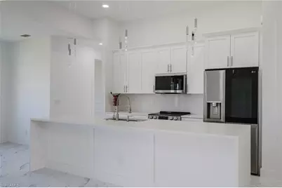 1817 Kismet Pkwy W, Cape Coral, FL 33993 - Photo 9