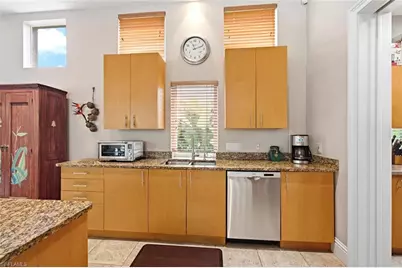 576 96th Ave N, Naples, FL 34108 - Photo 21
